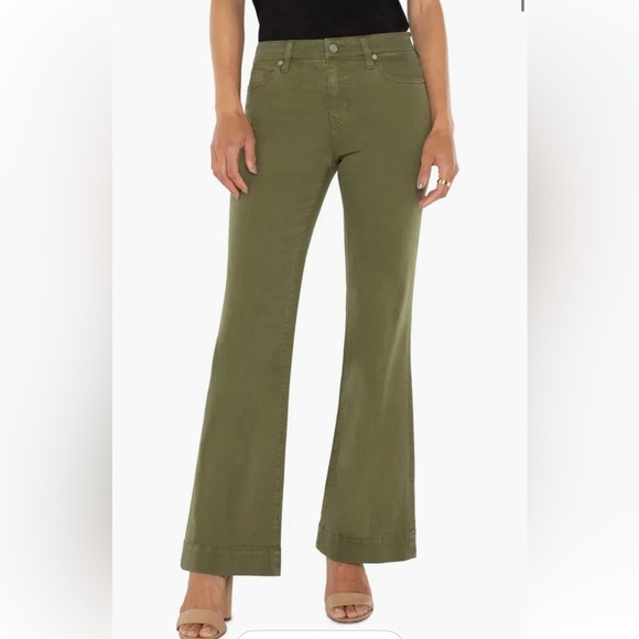 NEW Liverpool Los Angeles
Hannah Mid Rise Flare Leg Jeans in Spanish Olive - Picture 1 of 16